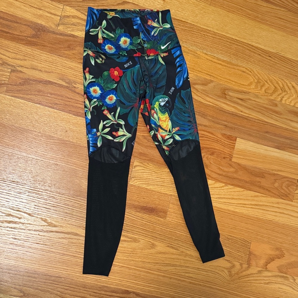 Nike Floral Parrot Print Leggings